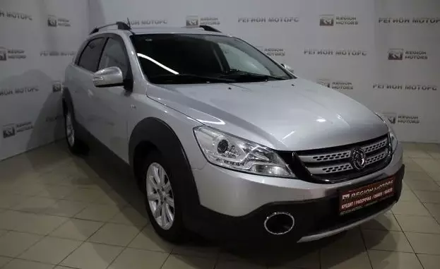 Dongfeng H30 Cross 2016