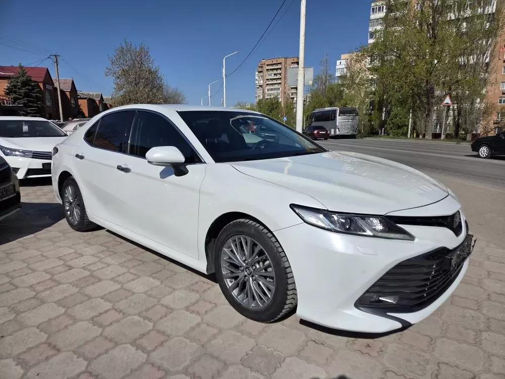 Toyota Camry 2018