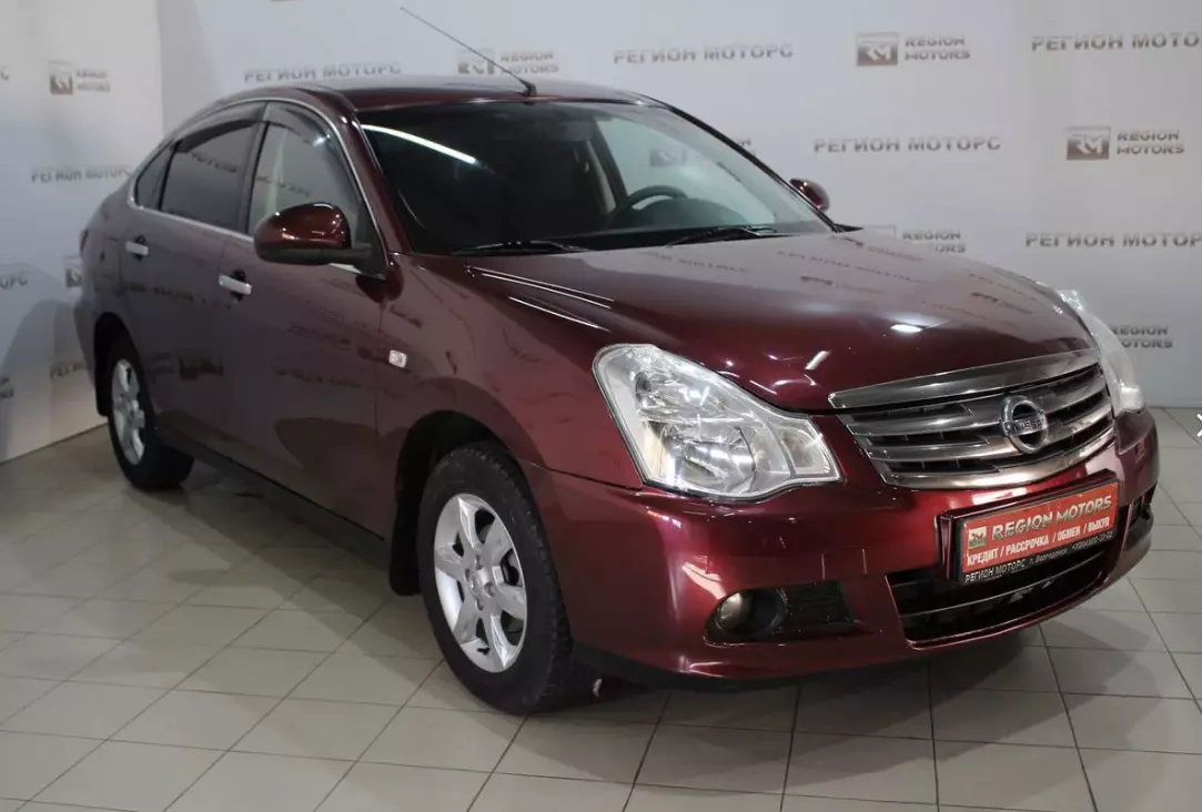 Nissan Almera 2013