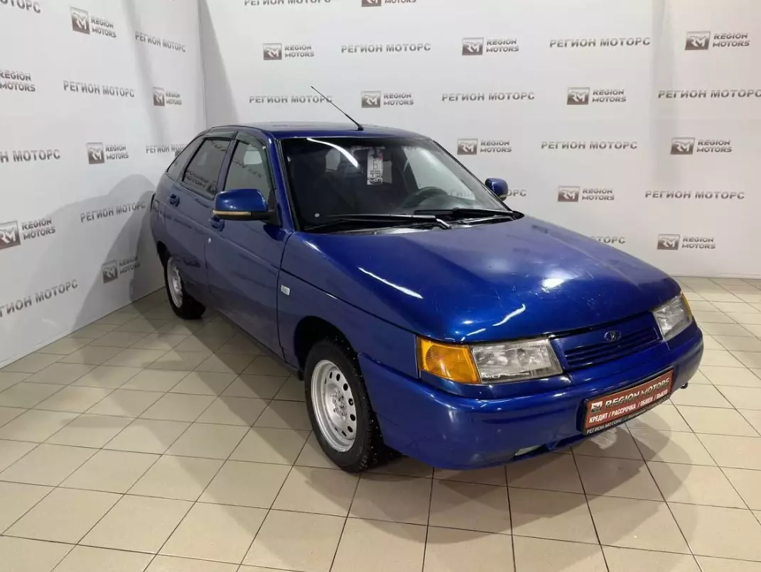 LADA 2112 2003